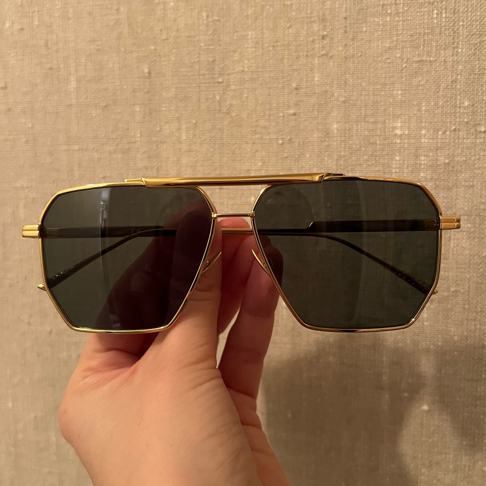 Bottega Veneta classic aviator